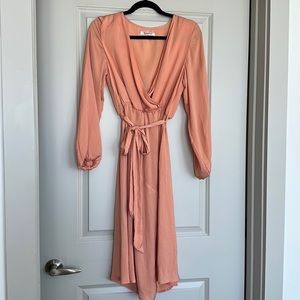 MIDI orange dress with side split